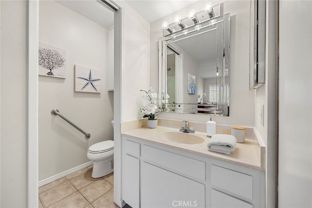 21114 Gypsy Moth Lane, Huntington Beach, CA 92646