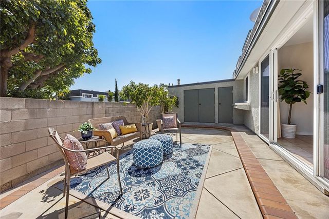 21114 Gypsy Moth Lane, Huntington Beach, CA 92646