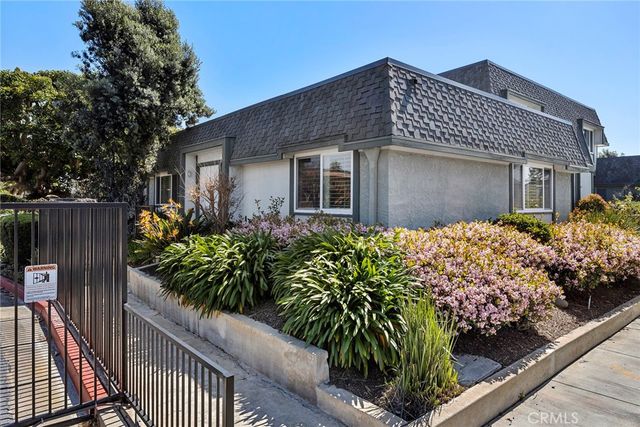 21114 Gypsy Moth Lane, Huntington Beach, CA 92646