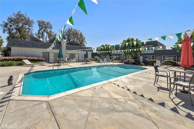 21114 Gypsy Moth Lane, Huntington Beach, CA 92646