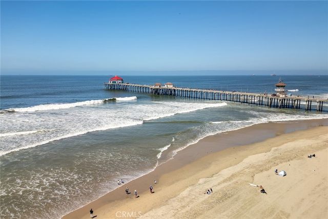 21114 Gypsy Moth Lane, Huntington Beach, CA 92646