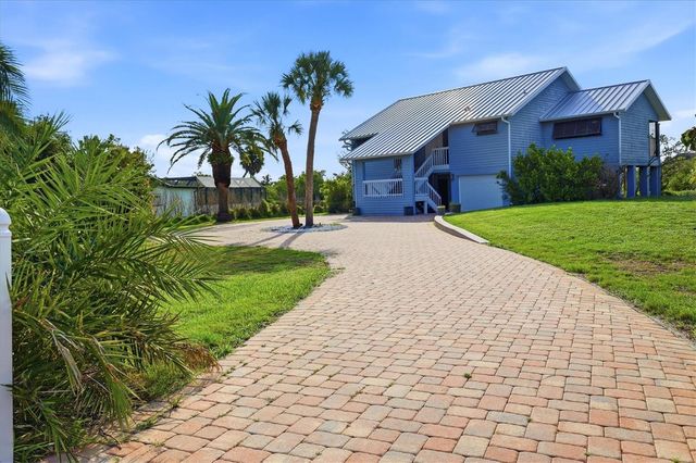 1649 MANOR ROAD, Englewood, FL 34223