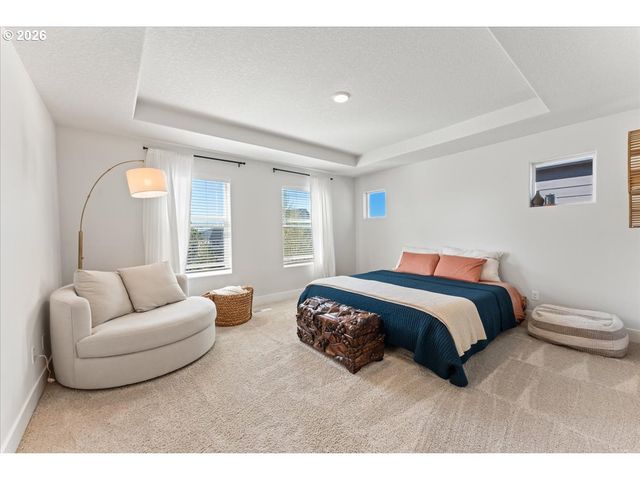 7510 Nw LAUREN Ave, Portland, OR 97229