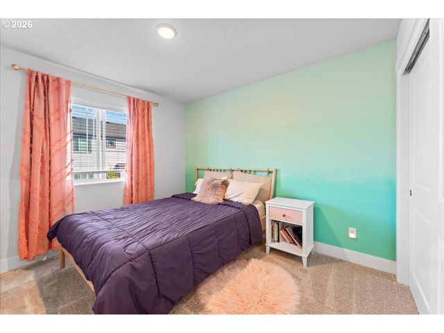 7510 Nw LAUREN Ave, Portland, OR 97229