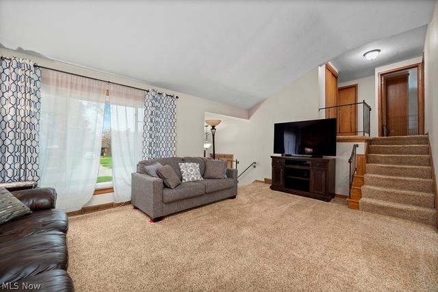 6419 Hollywood Drive, Parma, OH 44129