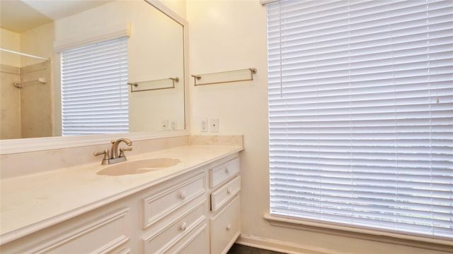 2915 Mesquite Drive, Sugar Land, TX 77479