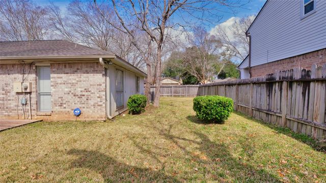 2915 Mesquite Drive, Sugar Land, TX 77479
