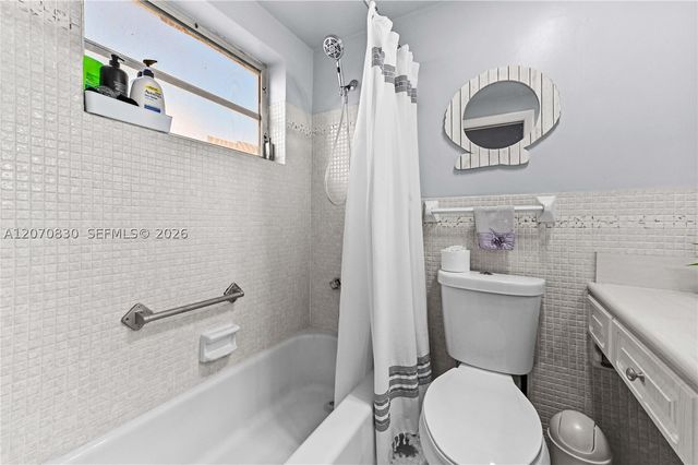 200 NE 12th Ave 3A, Hallandale Beach, FL 33009