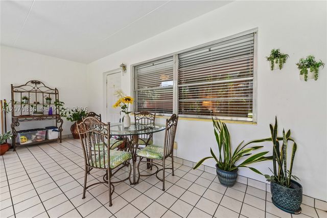 200 NE 12th Ave 3A, Hallandale Beach, FL 33009