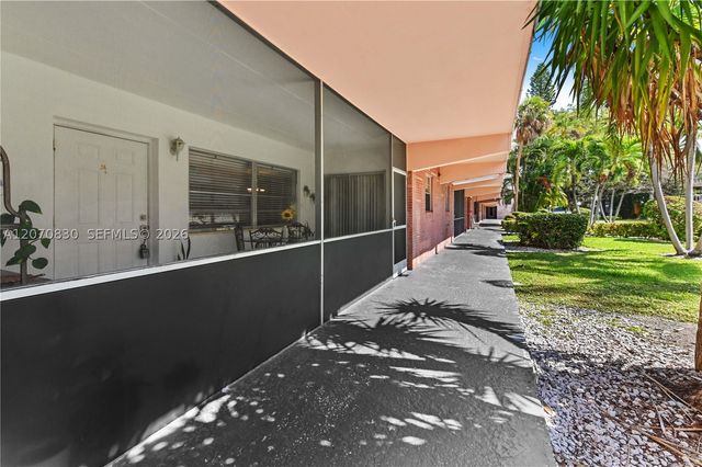 200 NE 12th Ave 3A, Hallandale Beach, FL 33009