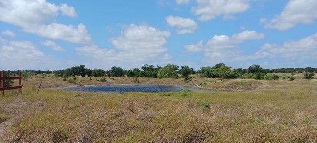 6787 Fm 2657 Highway, Briggs, TX 78608