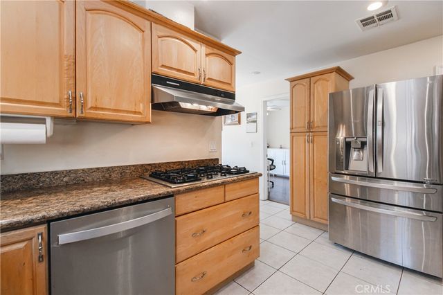 8829 Rubio, North Hills, CA 91343