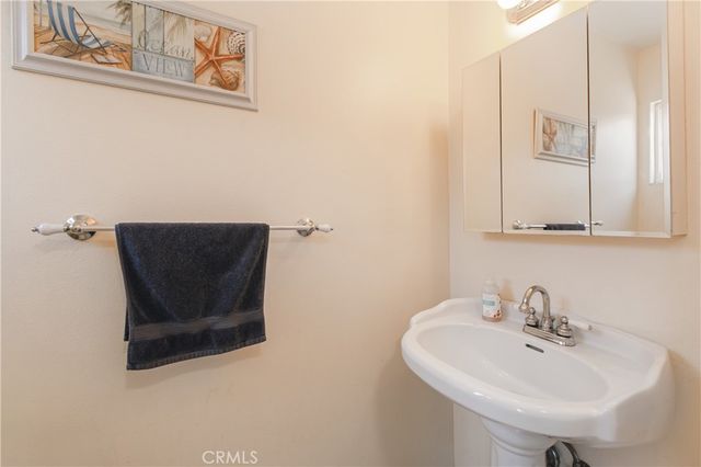 8829 Rubio, North Hills, CA 91343