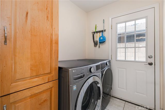 8829 Rubio, North Hills, CA 91343