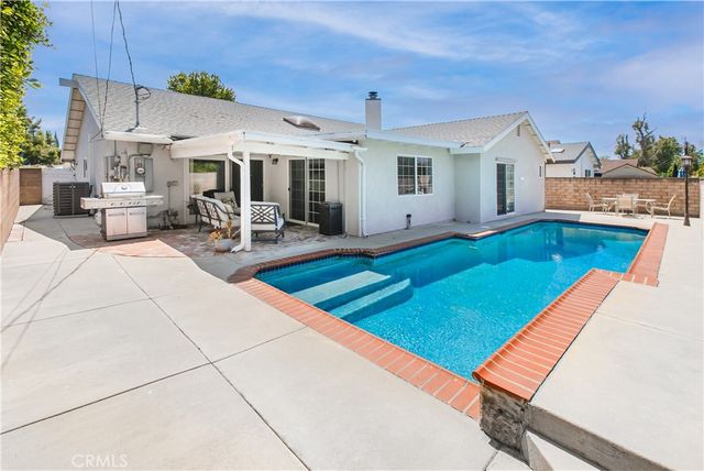 8829 Rubio, North Hills, CA 91343