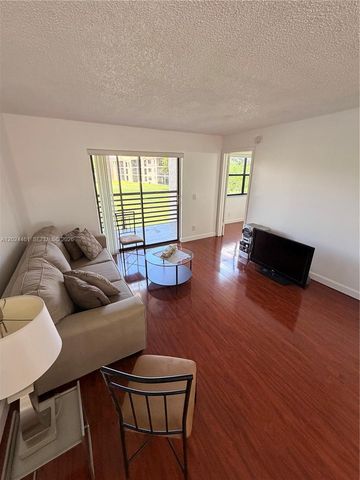 2793 NW 104th Ave 204, Sunrise, FL 33322