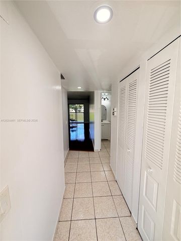 2793 NW 104th Ave 204, Sunrise, FL 33322