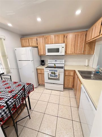 2793 NW 104th Ave 204, Sunrise, FL 33322