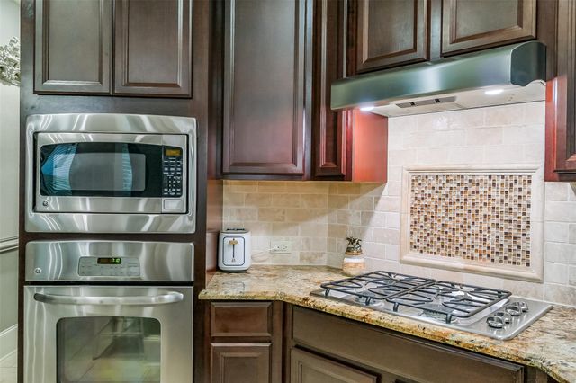 13104 Indigo Creek Lane, Pearland, TX 77584