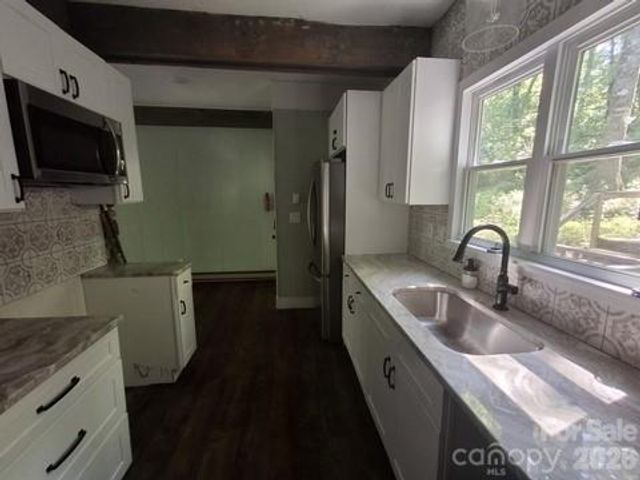 630 Shumont Road, Black Mountain, NC 28711
