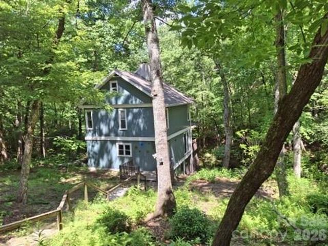 630 Shumont Road, Black Mountain, NC 28711