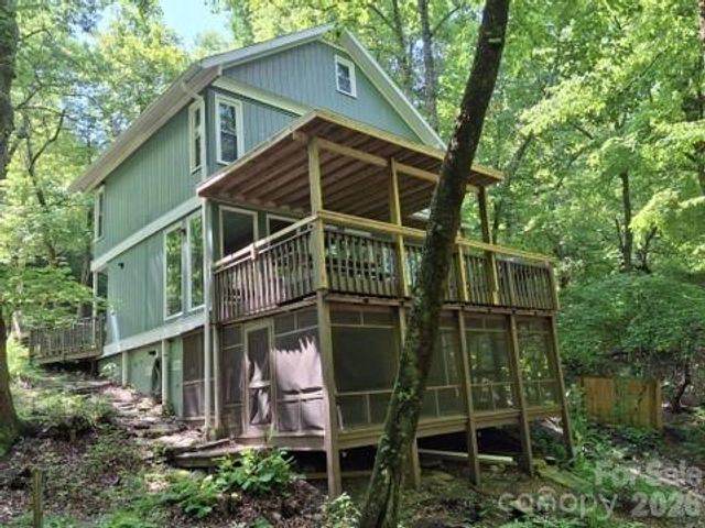 630 Shumont Road, Black Mountain, NC 28711