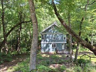 630 Shumont Road, Black Mountain, NC 28711