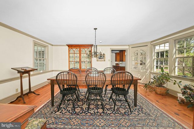 189 E BUTLER AVE, Doylestown, PA 18901