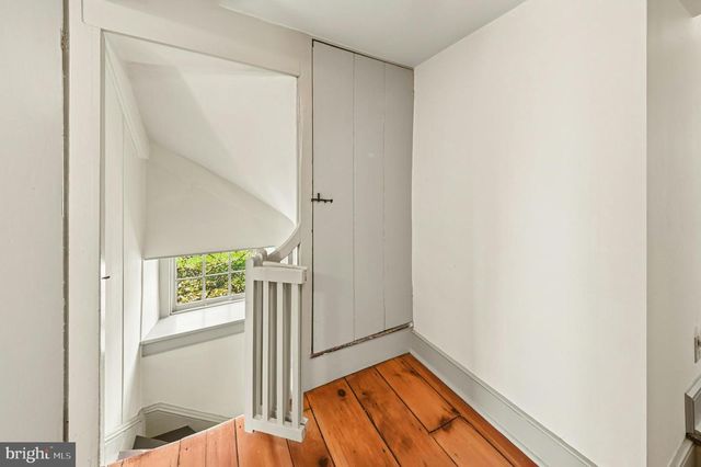 189 E BUTLER AVE, Doylestown, PA 18901