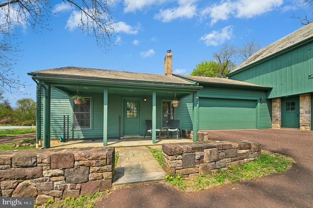 189 E BUTLER AVE, Doylestown, PA 18901