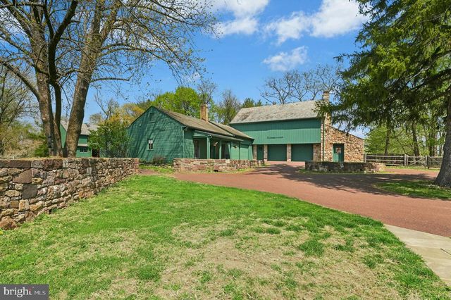 189 E BUTLER AVE, Doylestown, PA 18901