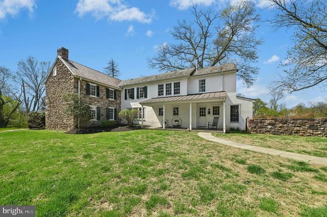 189 E BUTLER AVE, Doylestown, PA 18901