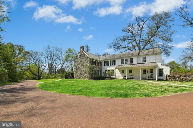 189 E BUTLER AVE, Doylestown, PA 18901