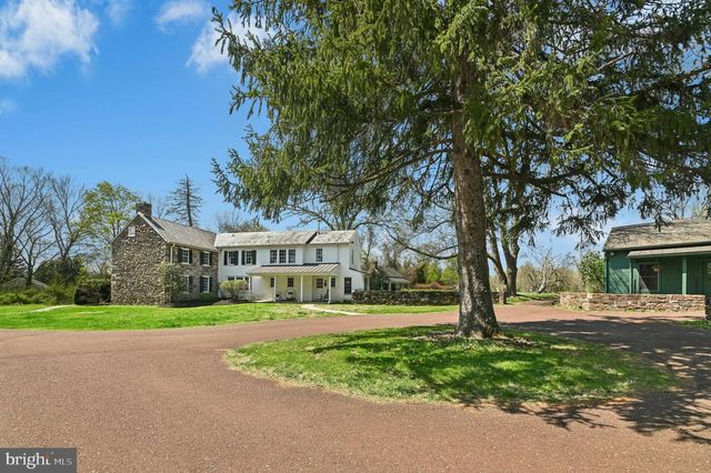 189 E BUTLER AVE, Doylestown, PA 18901
