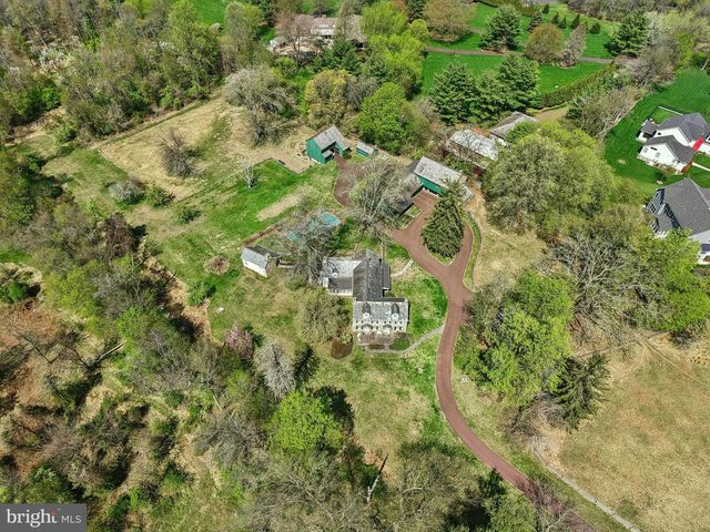 189 E BUTLER AVE, Doylestown, PA 18901