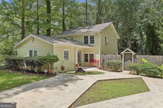 184 Fairview Drive, Fairburn, GA 30213