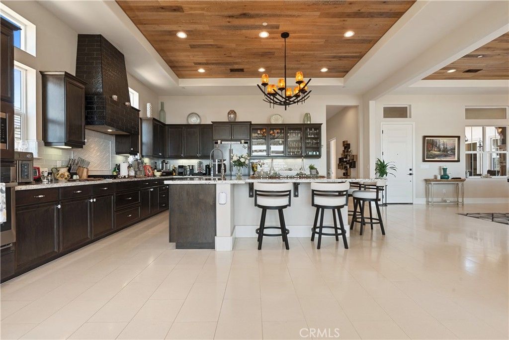 Image 11 of property listing at 1564 Eucalyptus, Nipomo, CA 93444