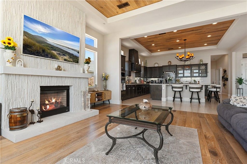 Image 14 of property listing at 1564 Eucalyptus, Nipomo, CA 93444