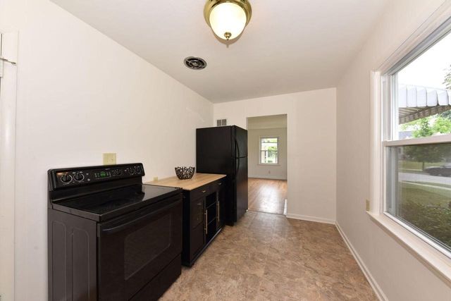 6639 W Bennett AVENUE, Milwaukee, WI 53219