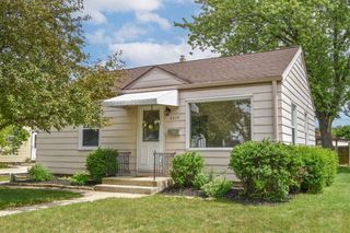 6639 W Bennett AVENUE, Milwaukee, WI 53219