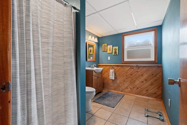 1935 BUNKER HILL COURT, De Pere, WI 54115