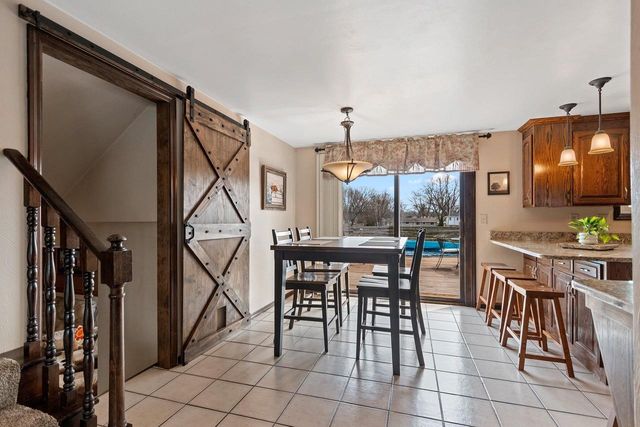 1935 BUNKER HILL COURT, De Pere, WI 54115