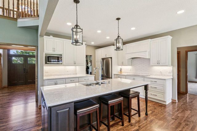 13745 W Park Central BOULEVARD, New Berlin, WI 53151