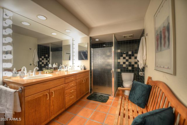 1523 W VISTA Avenue, Phoenix, AZ 85021