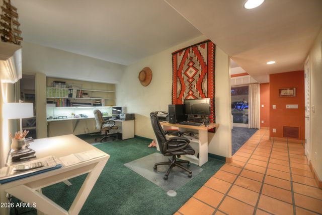 1523 W VISTA Avenue, Phoenix, AZ 85021