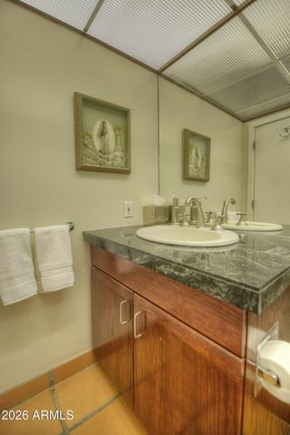 1523 W VISTA Avenue, Phoenix, AZ 85021