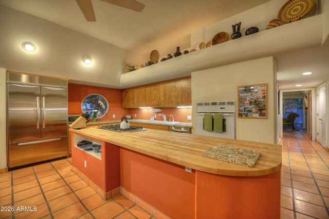 1523 W VISTA Avenue, Phoenix, AZ 85021