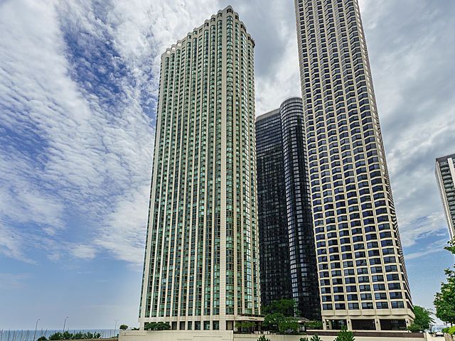 195 N HARBOR Drive 607, Chicago, IL 60601