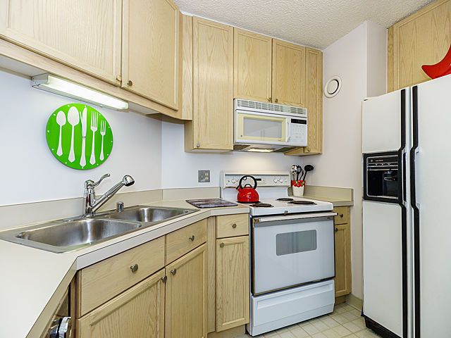 195 N HARBOR Drive 607, Chicago, IL 60601