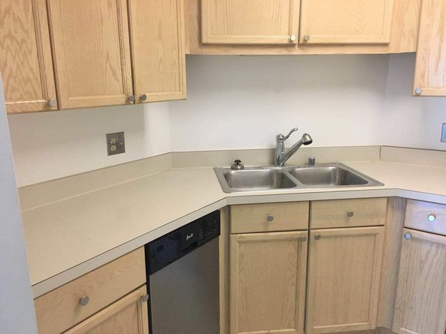 195 N HARBOR Drive 607, Chicago, IL 60601
